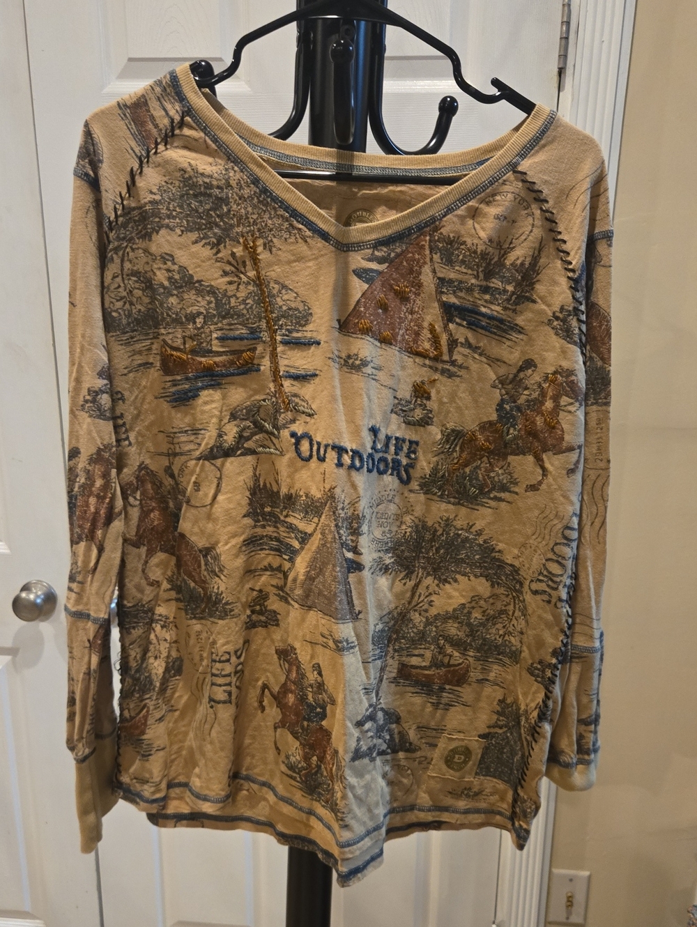 Double D Ranch Beige Outdoor Graphic Long-Sleeve Shirt